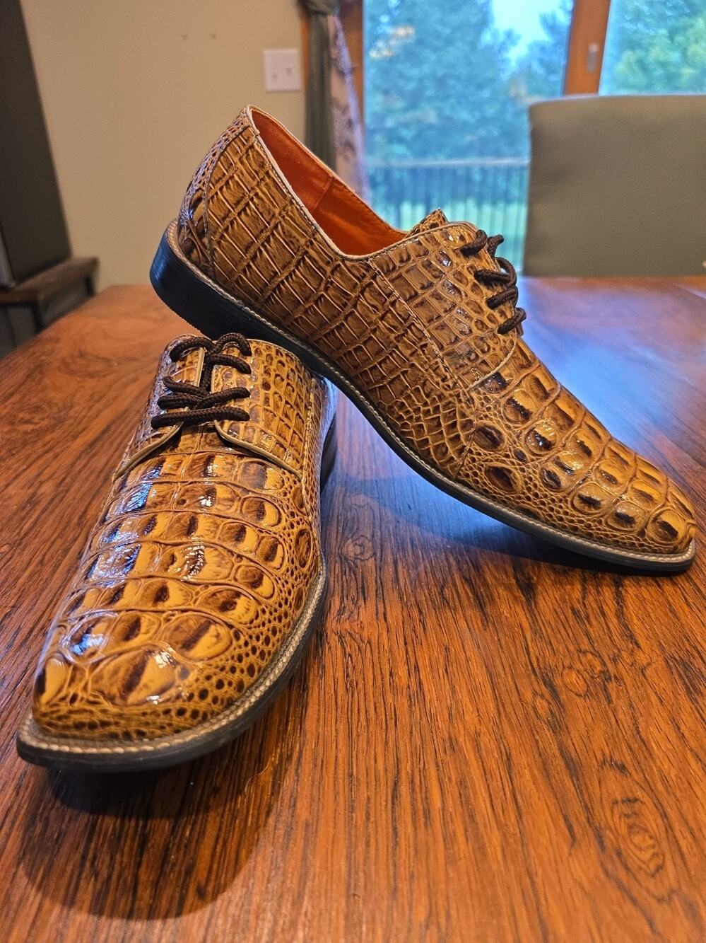 Ferro Aldo alligator-embossed square-toe dress shoes Sz.11